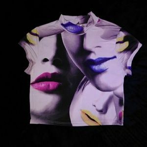 Cute, fun 💟crop top